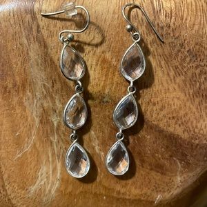 Dangle water drop earrings